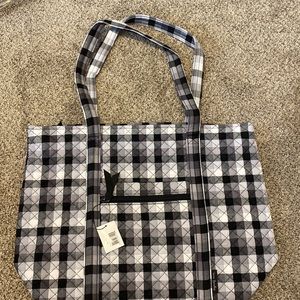 Vera Bradley Vera tote bag